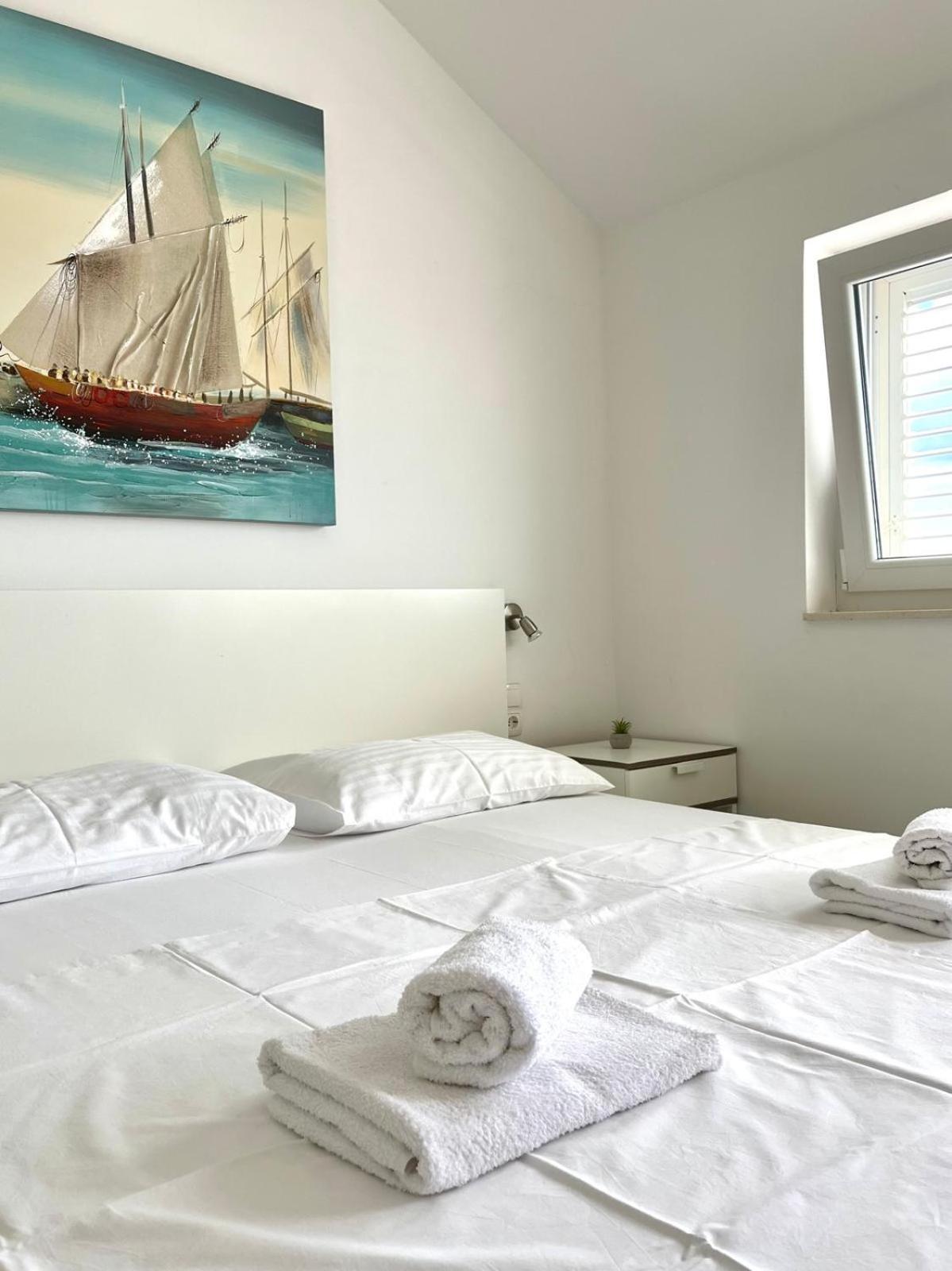 Apartments Zina Lokva Rogoznica Eksteriør bilde